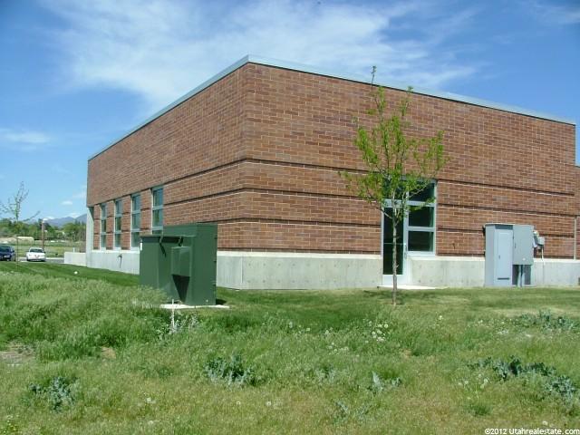 540 W Golf Course Rd N, Providence, UT 84332 — photo 2