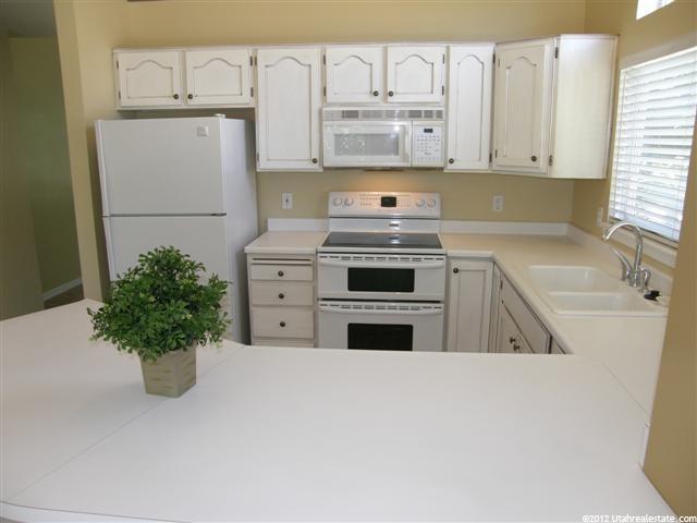 8067 Nighthawk Dr, Sandy, UT 84094 — photo 4