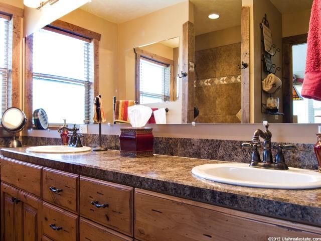 3575 N Foothill Ln, Eden, UT 84310 — photo 10