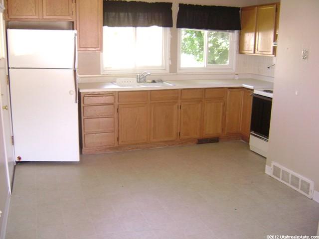 4591 S 125 W, Washington Terrace, UT 84405 — photo 2