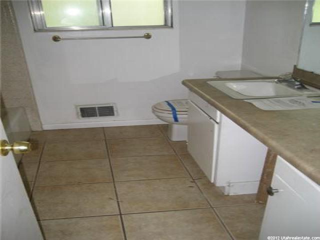 397 W 5300 S, Washington Terrace, UT 84405 — photo 2