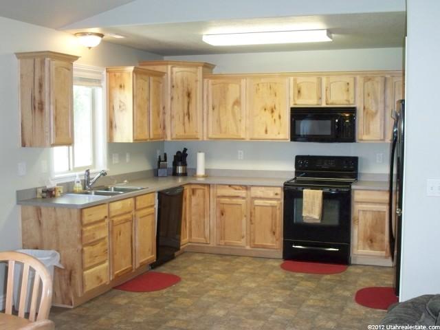 210 N 360 W, Ogden, UT 84404 — photo 3