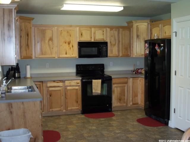 210 N 360 W, Ogden, UT 84404 — photo 4