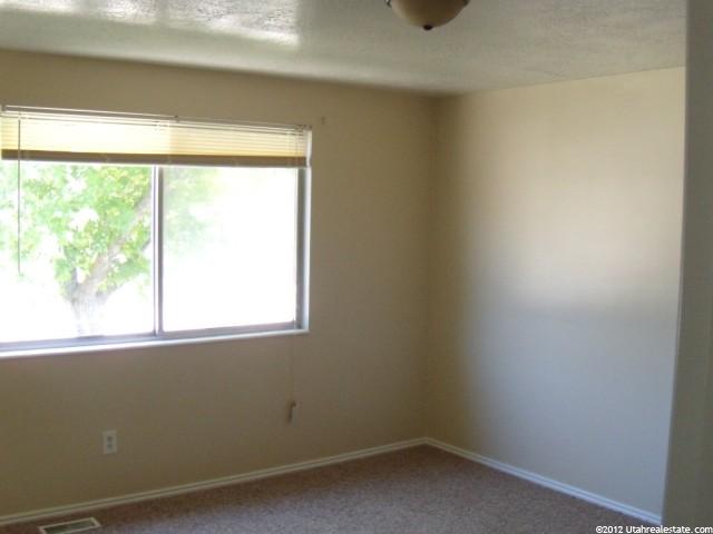 2261 N 450 W, Sunset, UT 84015 — photo 8