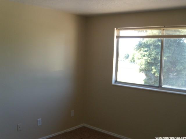2261 N 450 W, Sunset, UT 84015 — photo 9
