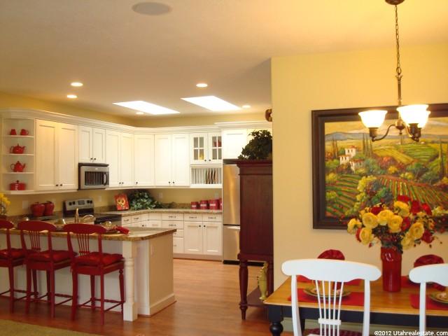 51 W 650 N, Centerville, UT 84014 — photo 3