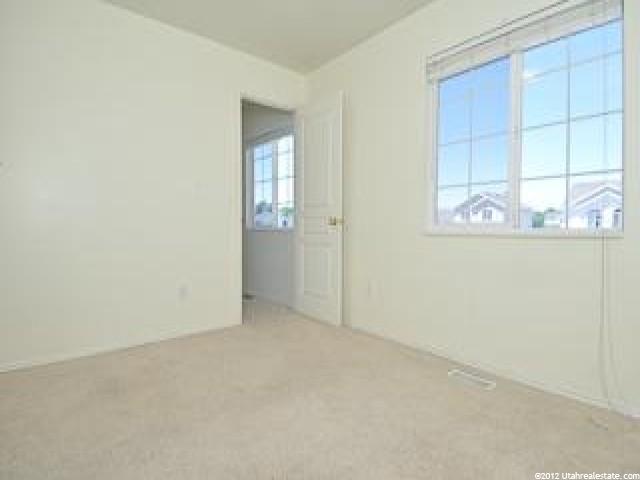 937 W 4200 S, Riverdale, UT 84405 — photo 5