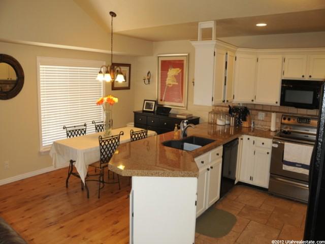 1725 E Sego Lily Dr, Sandy, UT 84092 — photo 4