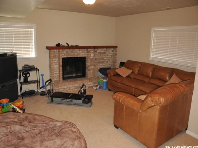 1725 E Sego Lily Dr, Sandy, UT 84092 — photo 9