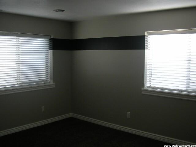 3279 Saint Andrews Dr, Syracuse, UT 84075 — photo 10