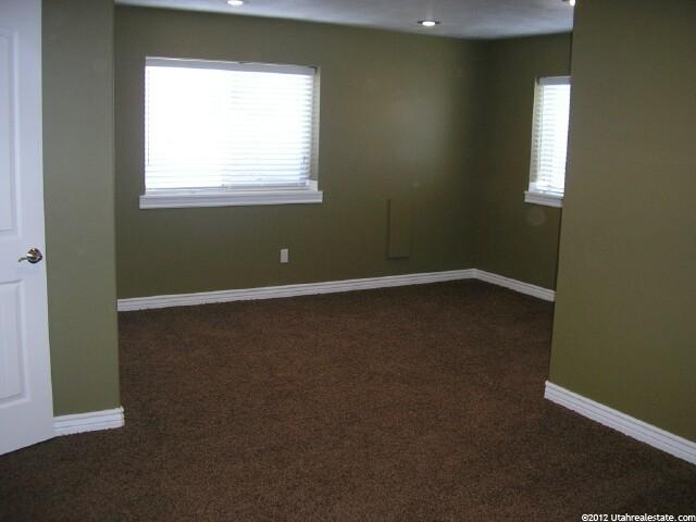 3279 Saint Andrews Dr, Syracuse, UT 84075 — photo 9