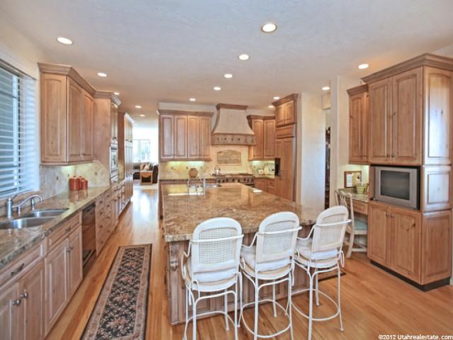 11321 S Eagle View Dr, Sandy, UT 84092 — photo 3