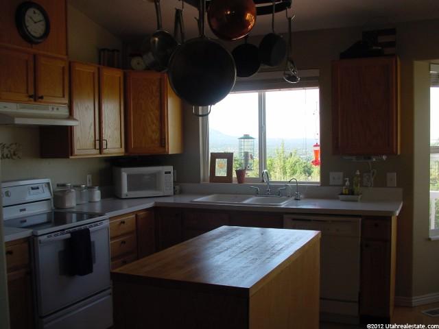 381 E 3350 N, North Ogden, UT 84414 — photo 9