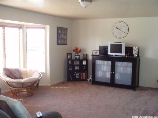 4887 S 3700 W, Roy, UT 84067 — photo 2