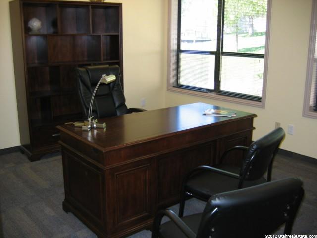 1464 E Ridgeline Dr, Ogden, UT 84405 — photo 2