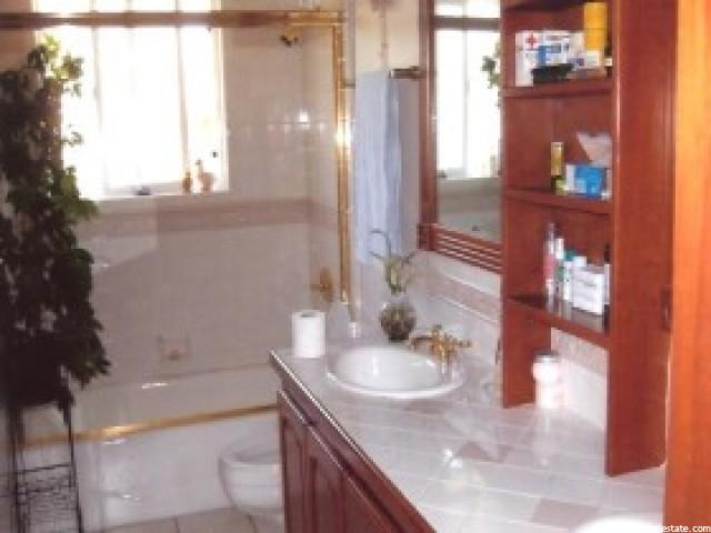 96 W 6480 S, Murray, UT 84107 — photo 3