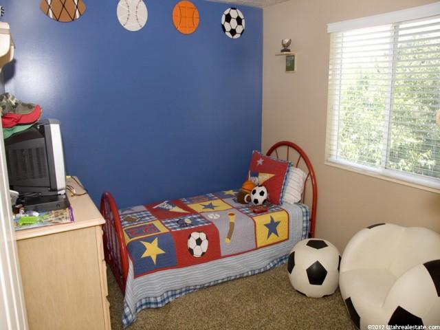 5841 S 3200 W, Roy, UT 84067 — photo 12