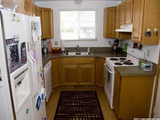 5841 S 3200 W, Roy, UT 84067 — photo 5