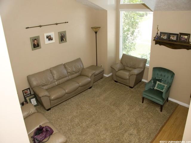 5841 S 3200 W, Roy, UT 84067 — photo 6