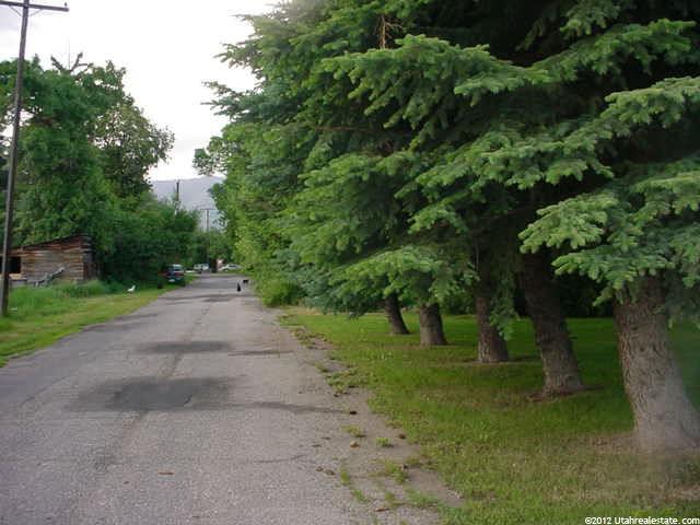 656 S 7700 E, Huntsville, UT 84317 — photo 12