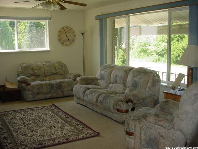 656 S 7700 E, Huntsville, UT 84317 — photo 2