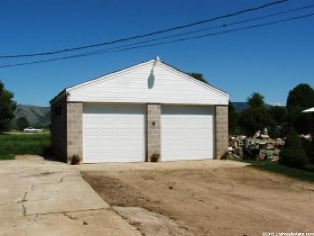 656 S 7700 E, Huntsville, UT 84317 — photo 9