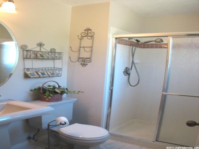 5880 Wasatch Dr, Mountain Green, UT 84050 — photo 11