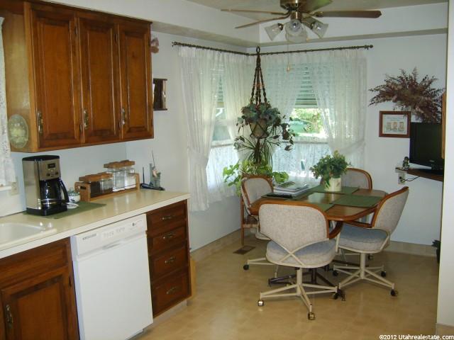 942 Tyler Ave, Ogden, UT 84404 — photo 12
