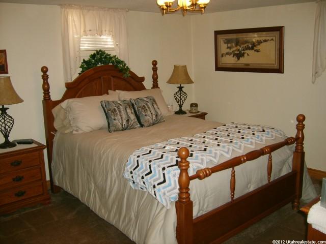 942 Tyler Ave, Ogden, UT 84404 — photo 10