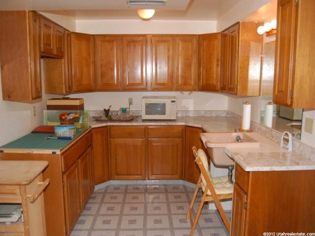 3496 S Lexington Dr, Bountiful, UT 84010 — photo 11