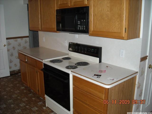2430 W 4975 S, Roy, UT 84067 — photo 2