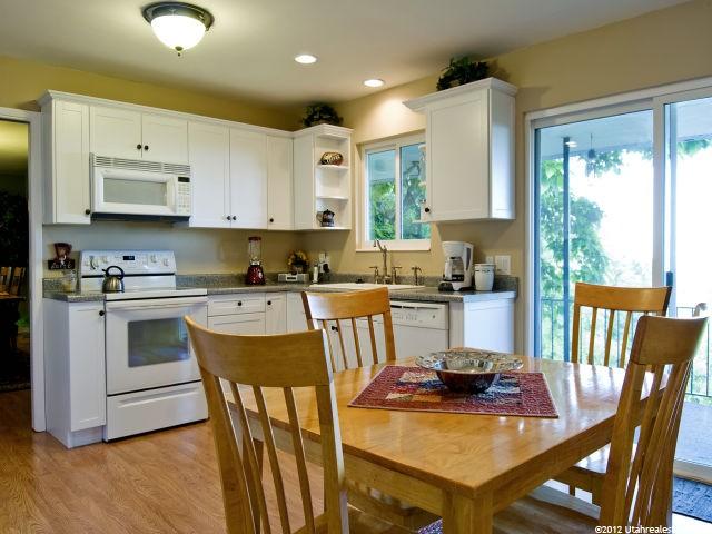 937 N 900 E, Bountiful, UT 84010 — photo 4