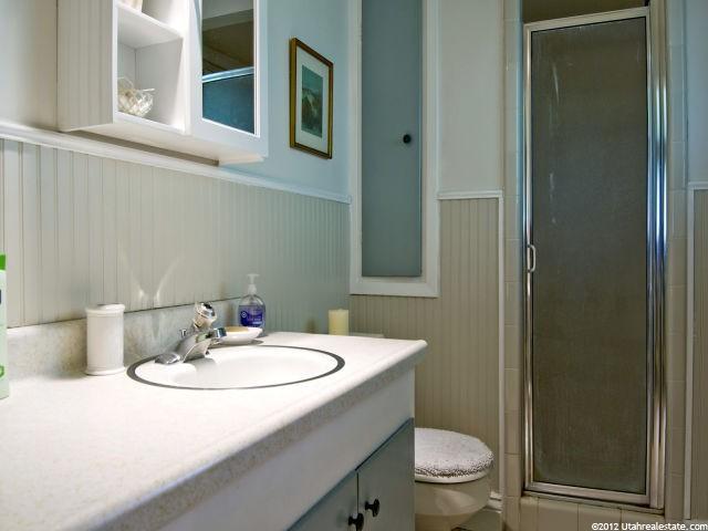 937 N 900 E, Bountiful, UT 84010 — photo 8