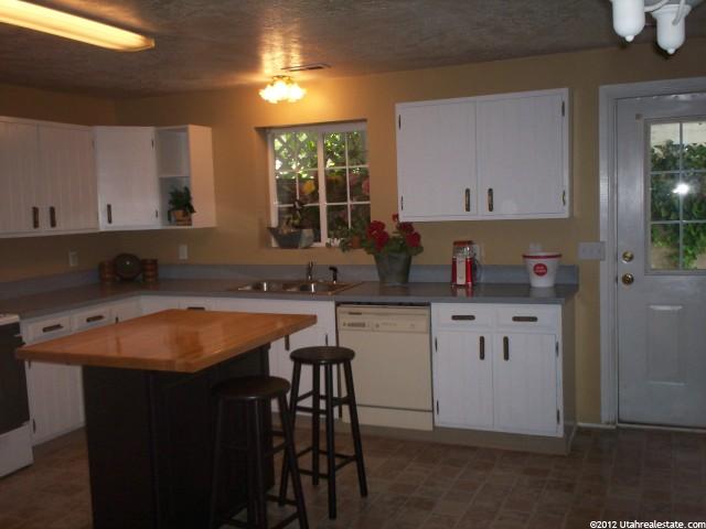 883 S 1540 E, Provo, UT 84606 — photo 10