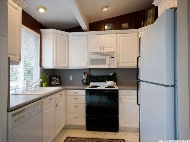 959 E 800 S, Bountiful, UT 84010 — photo 2