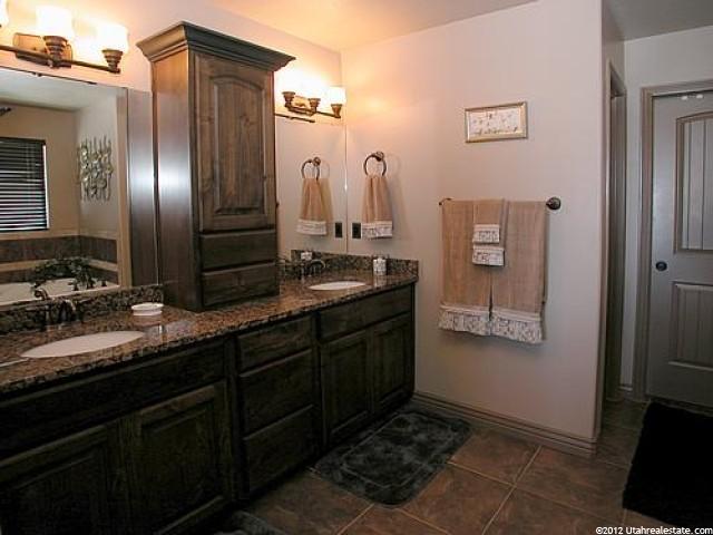 1582 W 1175 S, Syracuse, UT 84075 — photo 7