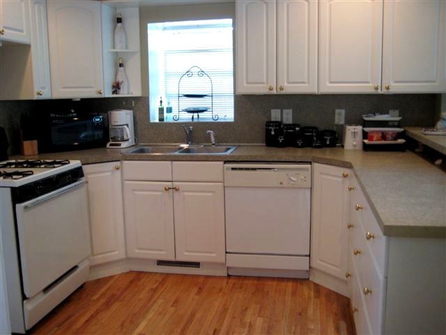 138 Poplar Ave, Logan, UT 84321 — photo 4