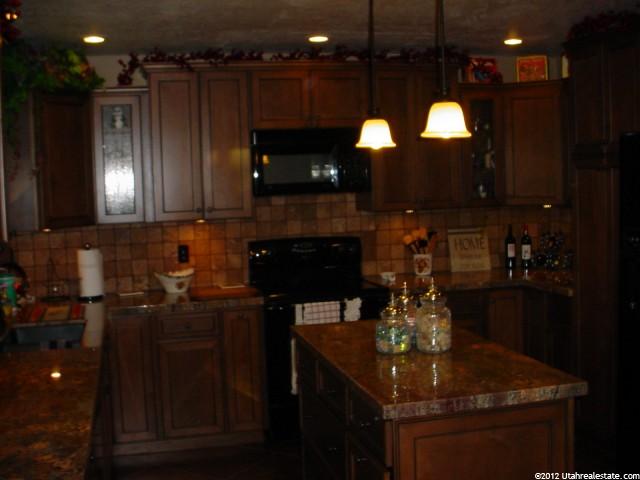 4578 W 1400 S, Taylor, UT 84401 — photo 8