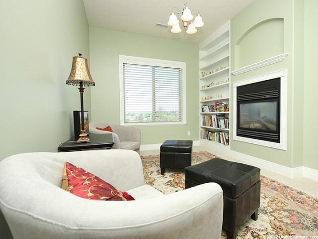 563 N Peregrine Cv E, Layton, UT 84040 — photo 9