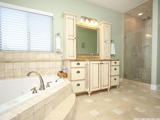 563 N Peregrine Cv E, Layton, UT 84040 — photo 10