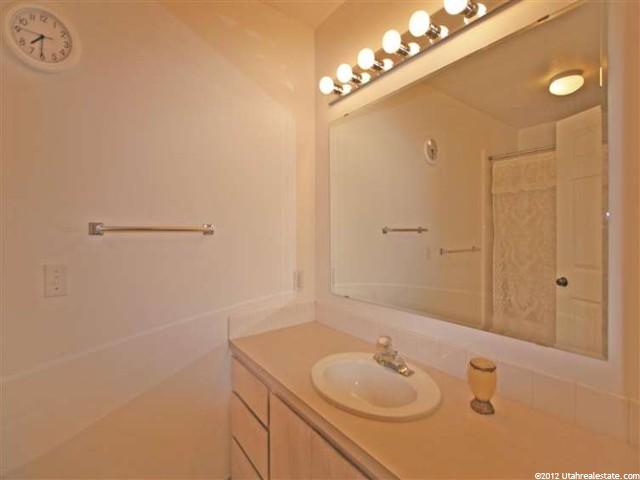 1760 N 400 E, North Logan, UT 84341 — photo 4