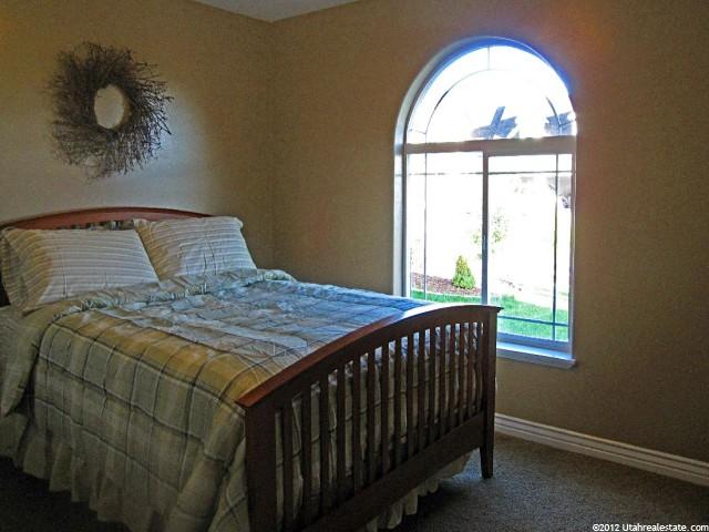 145 W 400 S, Hyde Park, UT 84318 — photo 3