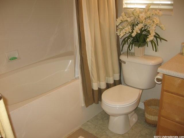 954 S 970 W, Tooele, UT 84074 — photo 10