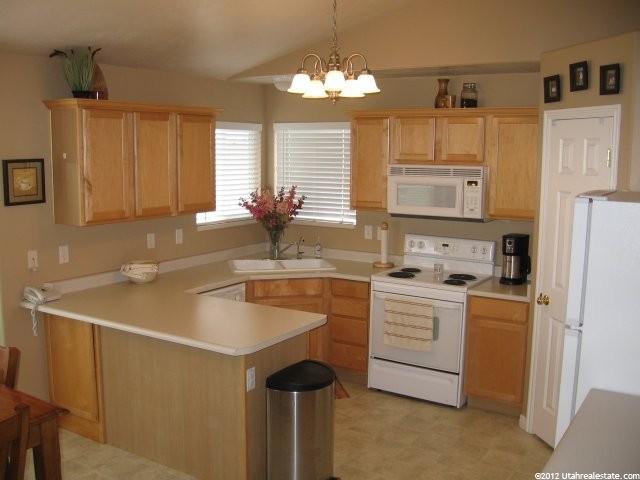 954 S 970 W, Tooele, UT 84074 — photo 2