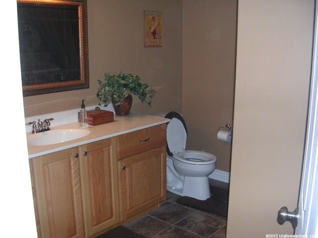 1018 Canterbury Dr, Logan, UT 84321 — photo 10