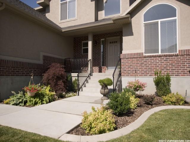 104 S Florentine Ln W, Centerville, UT 84014 — photo 2