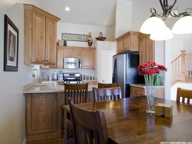104 S Florentine Ln W, Centerville, UT 84014 — photo 3