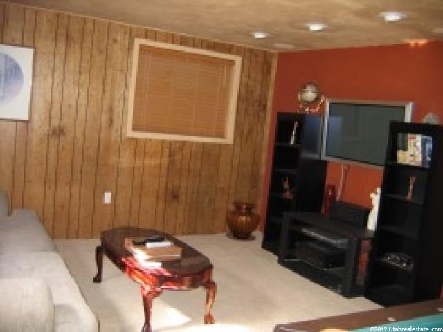 9475 David St, Sandy, UT 84070 — photo 10