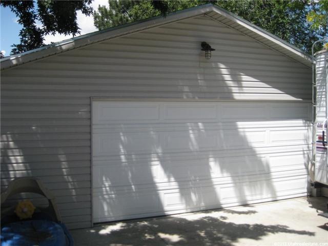 10332 S Clearview Dr E, Sandy, UT 84070 — photo 4
