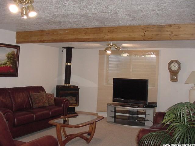 572 E 5350 S, Washington Terrace, UT 84405 — photo 8